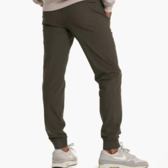 Vuori Men's Olive Meta Joggers Size Xlarge - Picture 2 of 9